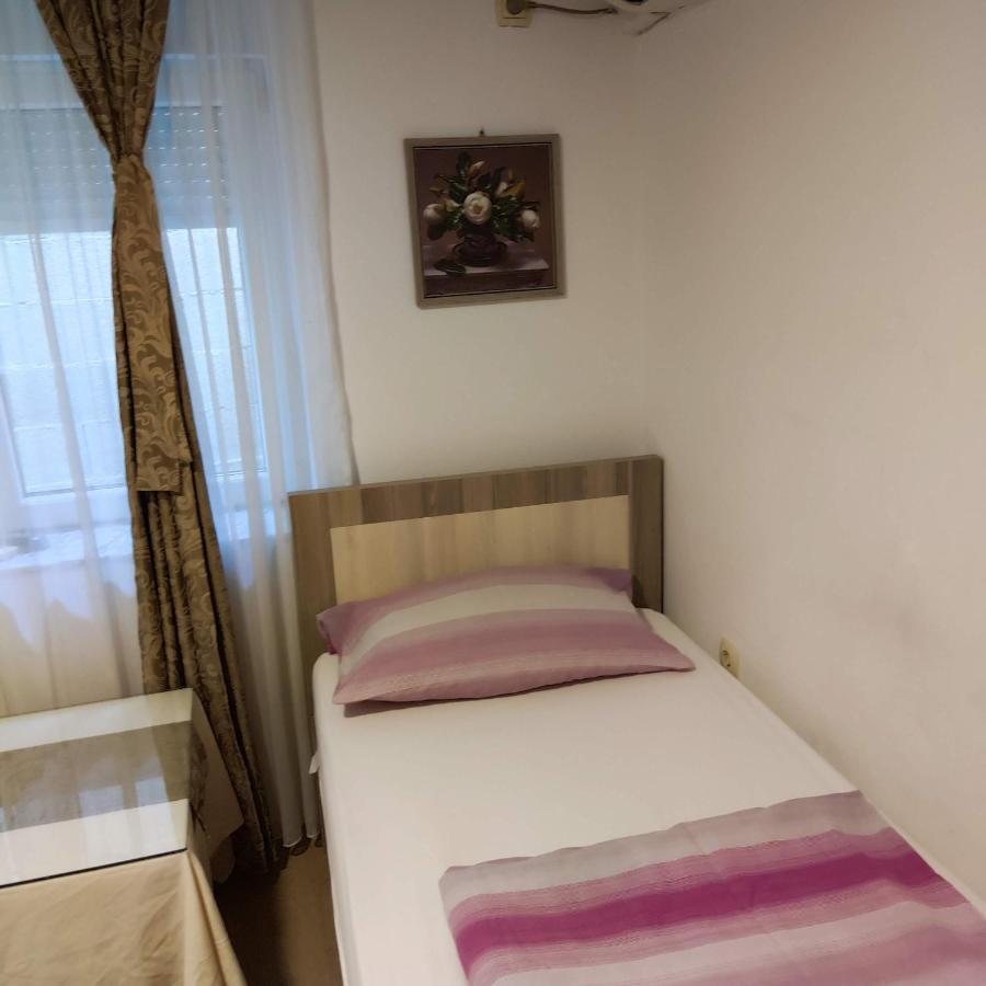 Apartments And Rooms Lena 모스타르 외부 사진